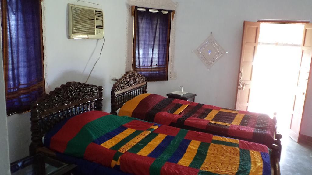 Kutch Safari Lodge ภุช ห้อง รูปภาพ