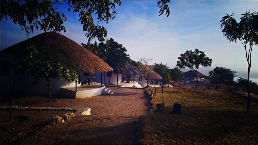 Kutch Safari Lodge ภุช ภายนอก รูปภาพ
