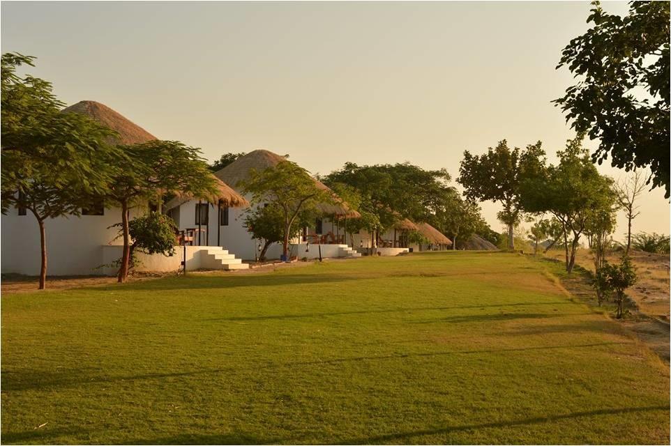 Kutch Safari Lodge ภุช ภายนอก รูปภาพ